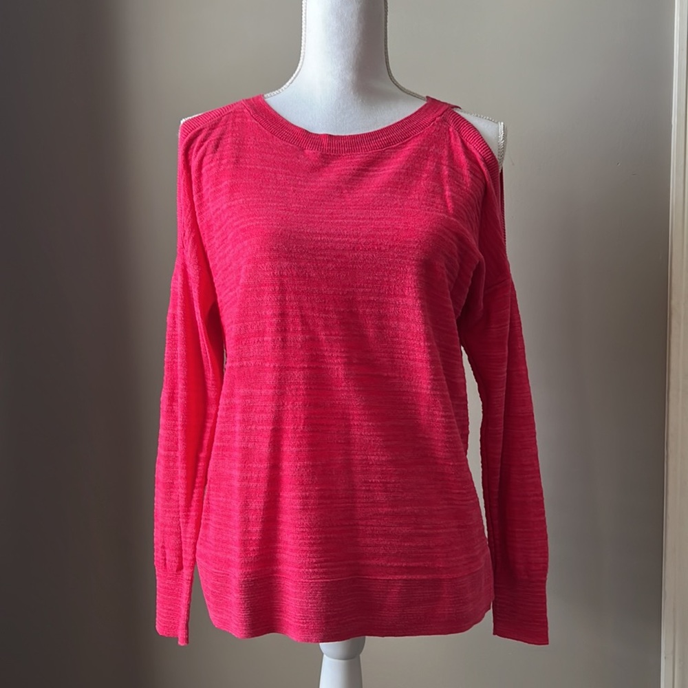 LOFT size XS Pink long sleeve peekaboo shoulder top